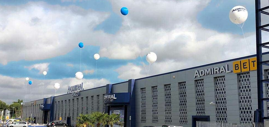 Promuovere un brand aziendale con i gonfiabili pubblicitari